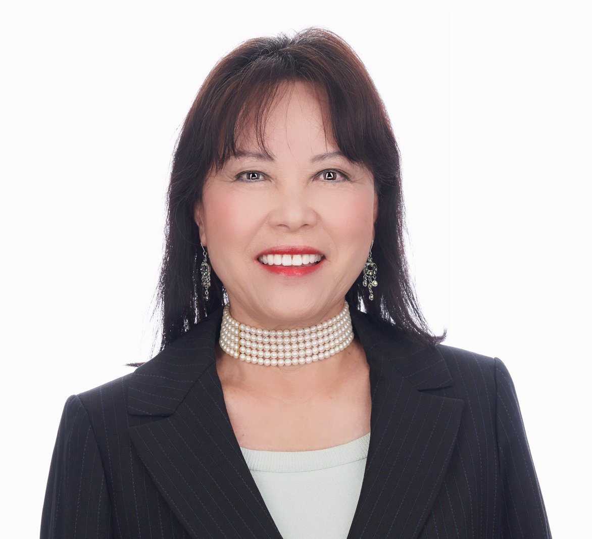 Lisa Hayes One Miami Group