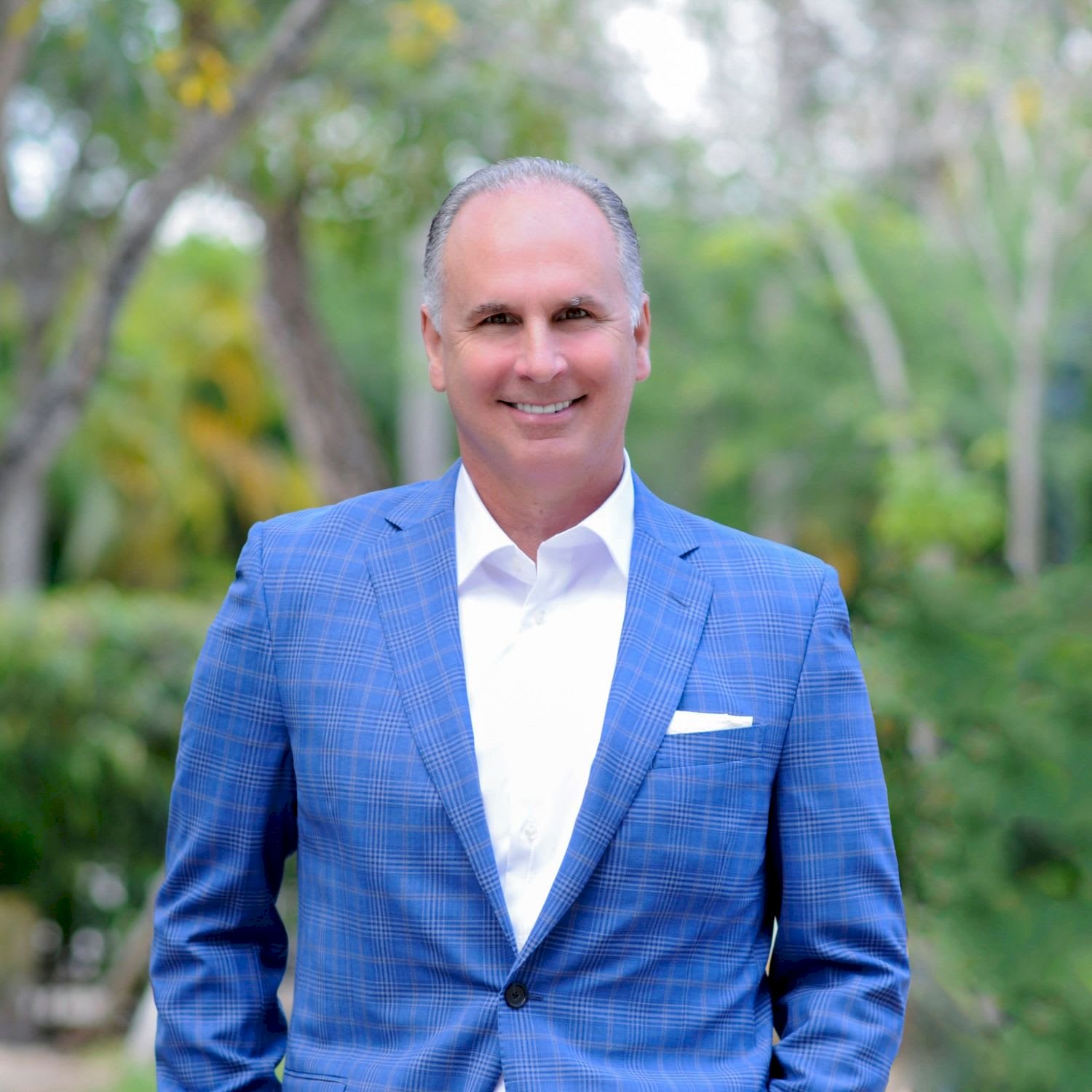 Agent profile picture of Chuck Luciano