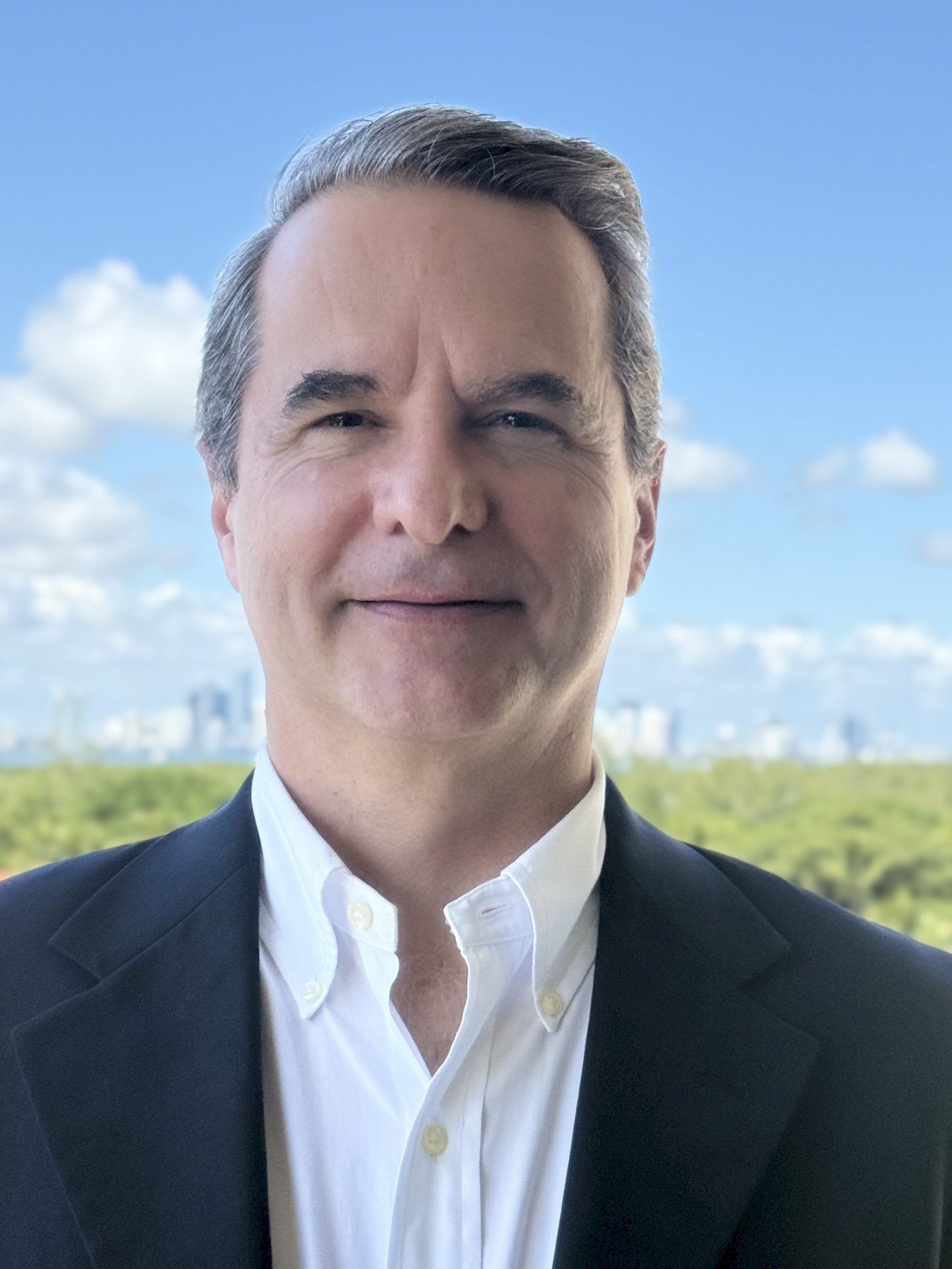 Agent profile picture of Andres De Oteyza