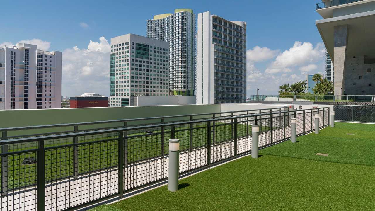 Solitaire Brickell Miami One