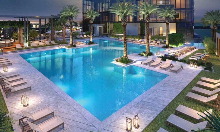 Waldorf Astoria Miami pool