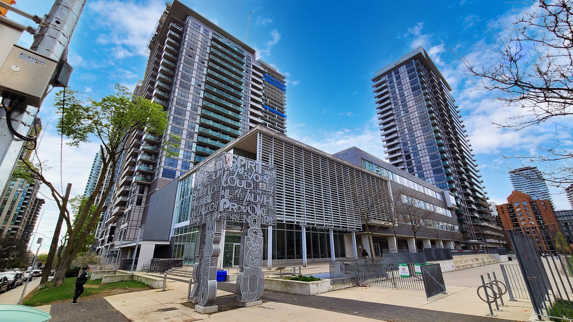 The Republic Condos I & II | 2 Condos For Sale & 2 For Rent